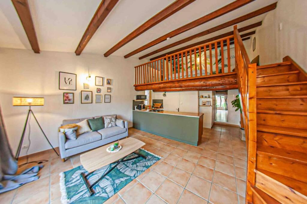 Charmant Studio/T2 Au Calme Avec Jardin Et Parking Fos-sur-Mer Luaran gambar
