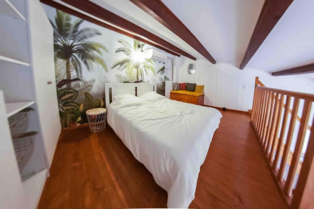 Charmant Studio/T2 Au Calme Avec Jardin Et Parking Fos-sur-Mer Luaran gambar
